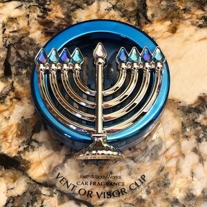 Bath and Body Works Menorah Hanukkah Visor Clip Car Scentportable